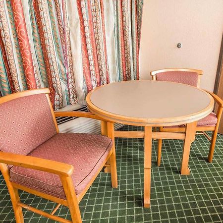 Econo Lodge Pooler - Savannah I-95 מראה חיצוני תמונה