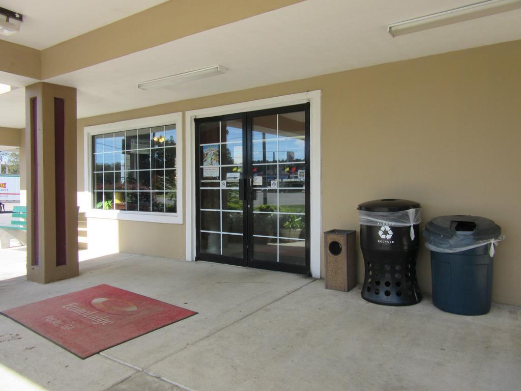 Econo Lodge Pooler - Savannah I-95 מראה חיצוני תמונה