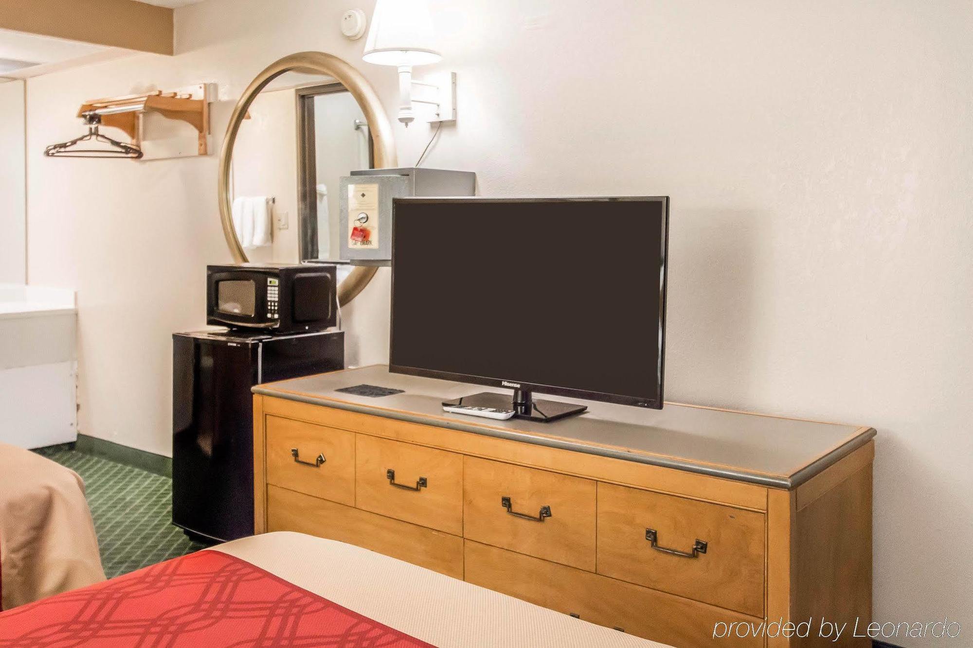 Econo Lodge Pooler - Savannah I-95 מראה חיצוני תמונה